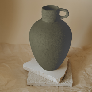 Oriana Vase