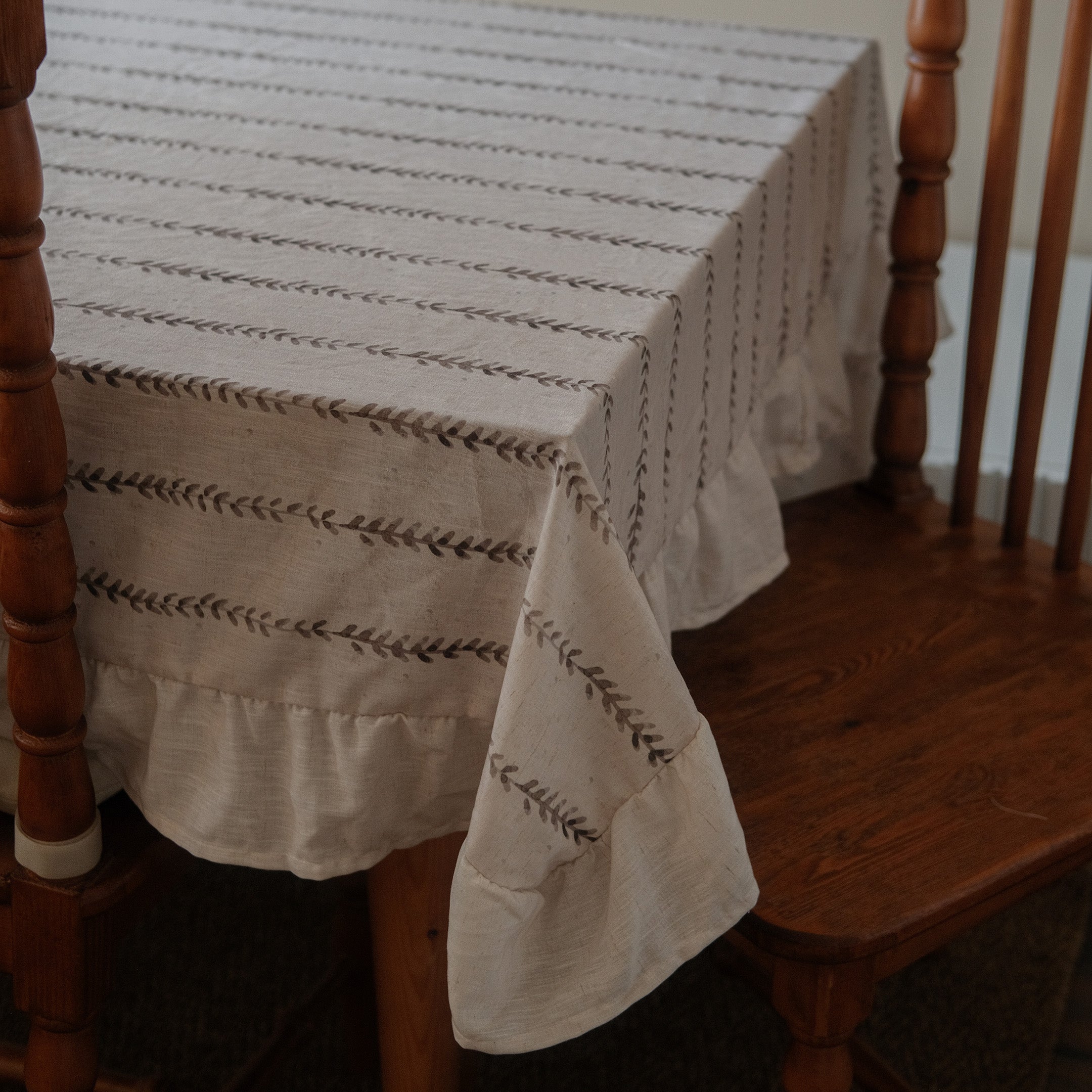 Rosewood table cloth