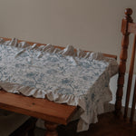 Waltz table runner